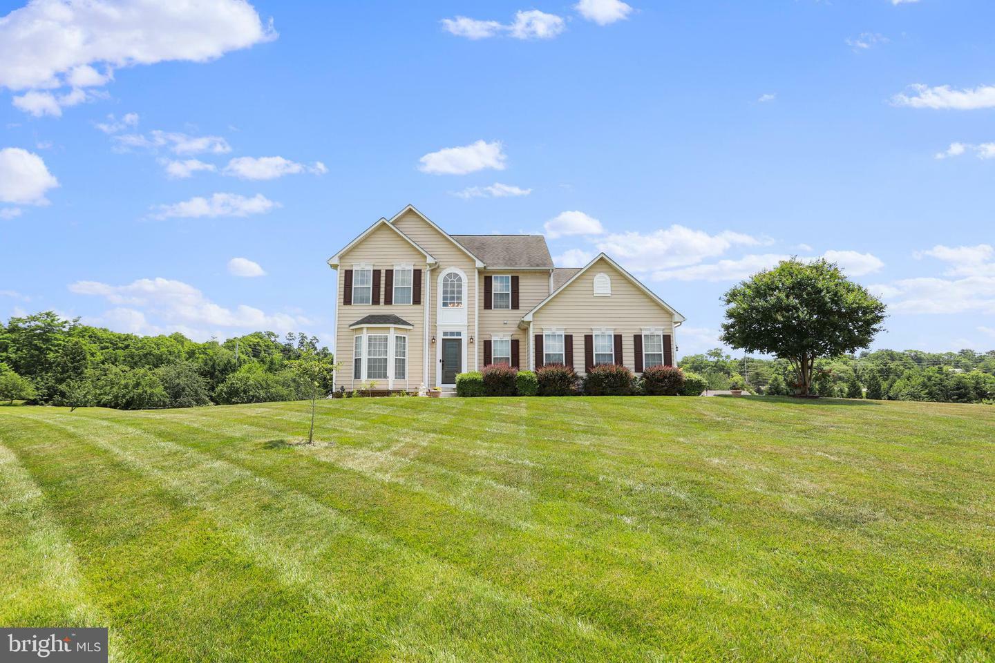 Property Photo:  118 Carriage Drive  WV 25425 