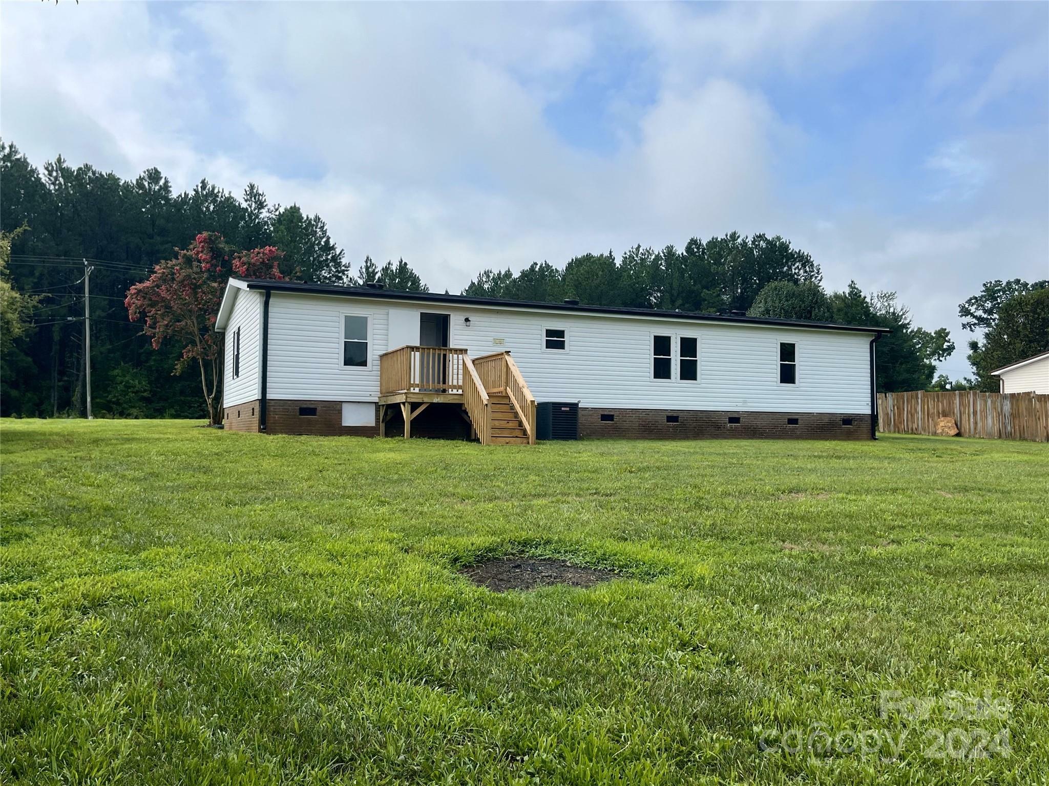 Property Photo:  5288 Sherrills Ford Road  NC 28609 