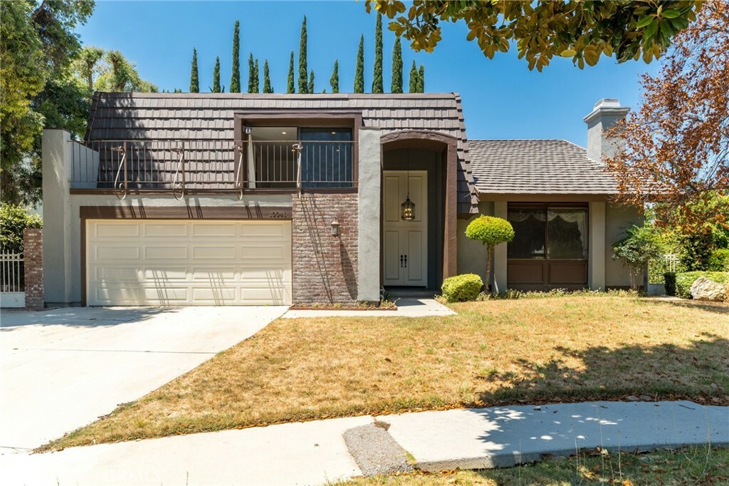 Property Photo:  10041 Hanna Avenue  CA 91311 