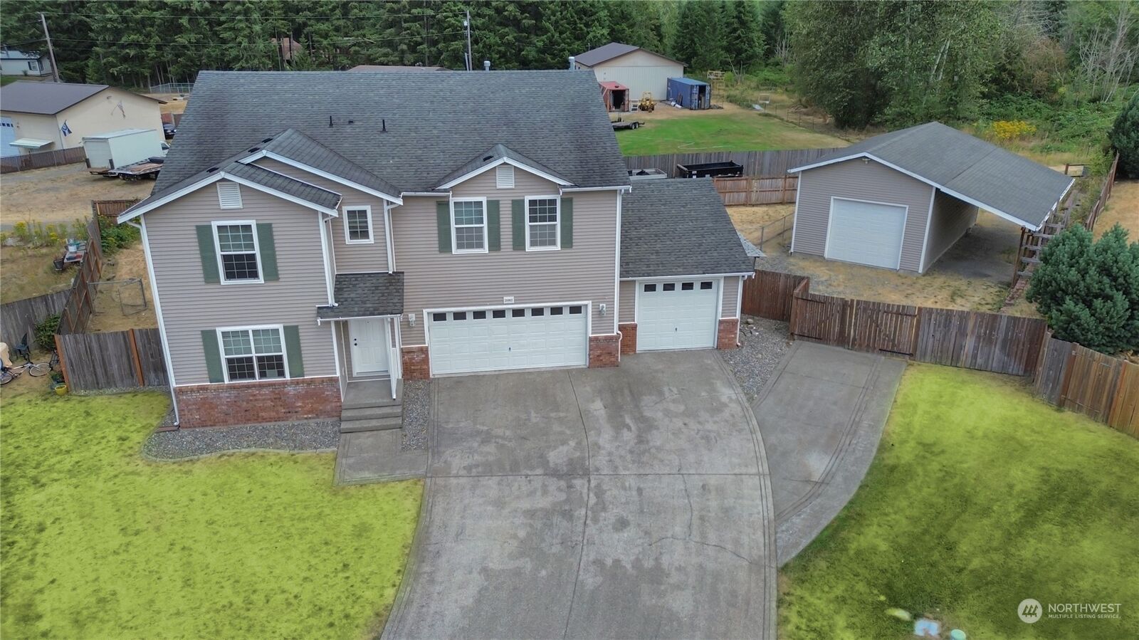 Property Photo:  20803  115th Avenue Ct E  WA 98338 