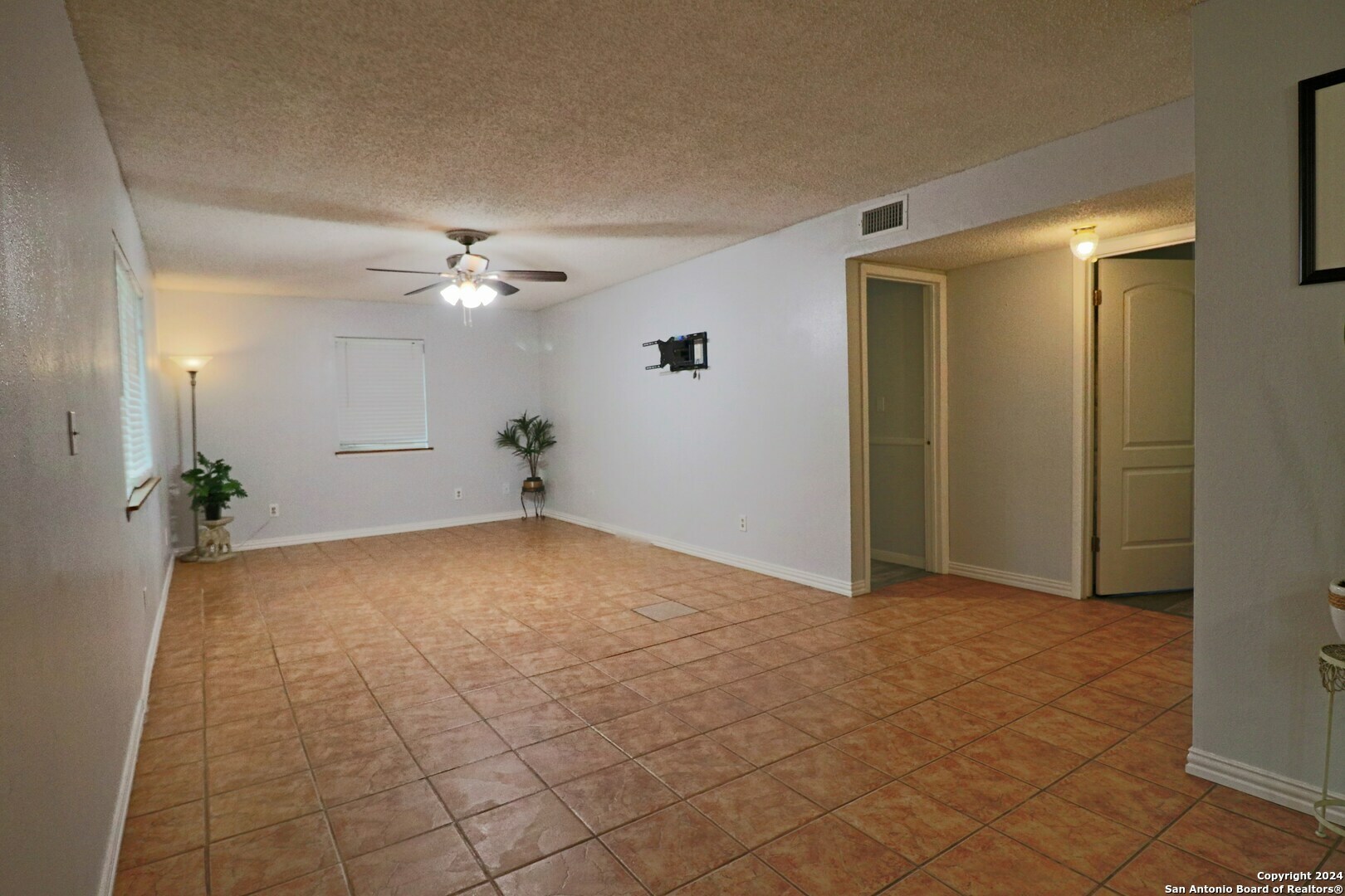 Property Photo:  158 Forest Circle  TX 78028 