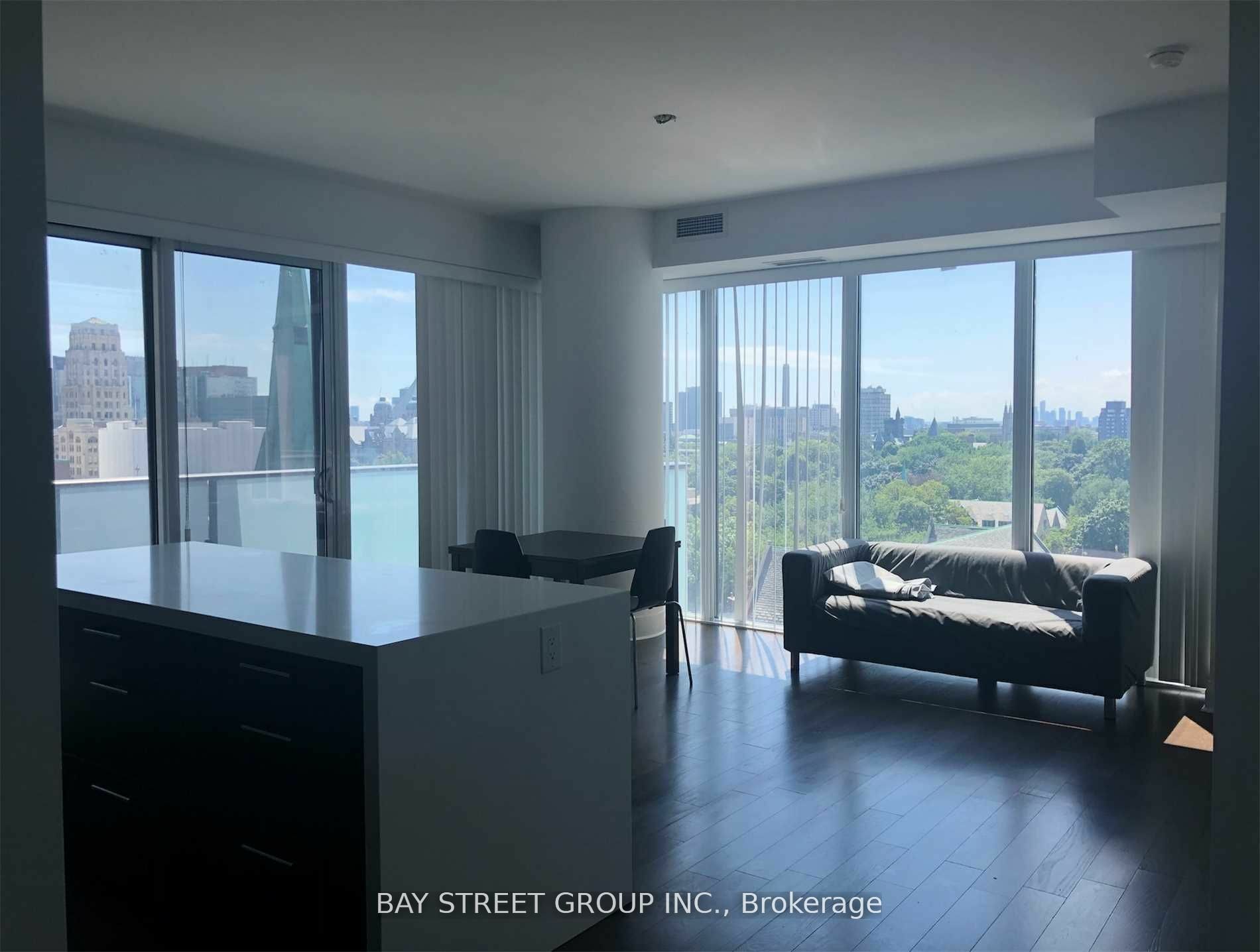 Property Photo:  1080 Bay St 3310  ON M5S 0A6 