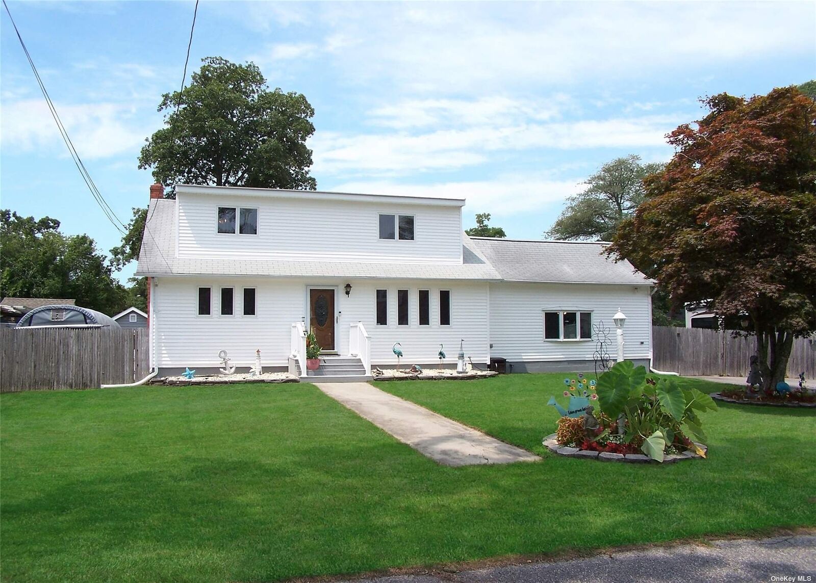 Property Photo:  84 Lynbrook Drive  NY 11951 