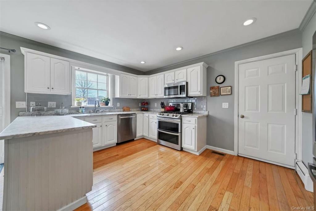 Property Photo:  7 Van Alst Road  NY 12549 