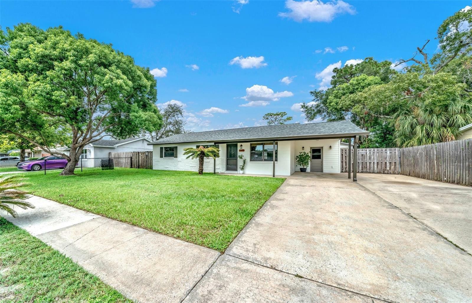 Property Photo:  7802 Stratford Boulevard  FL 32807 