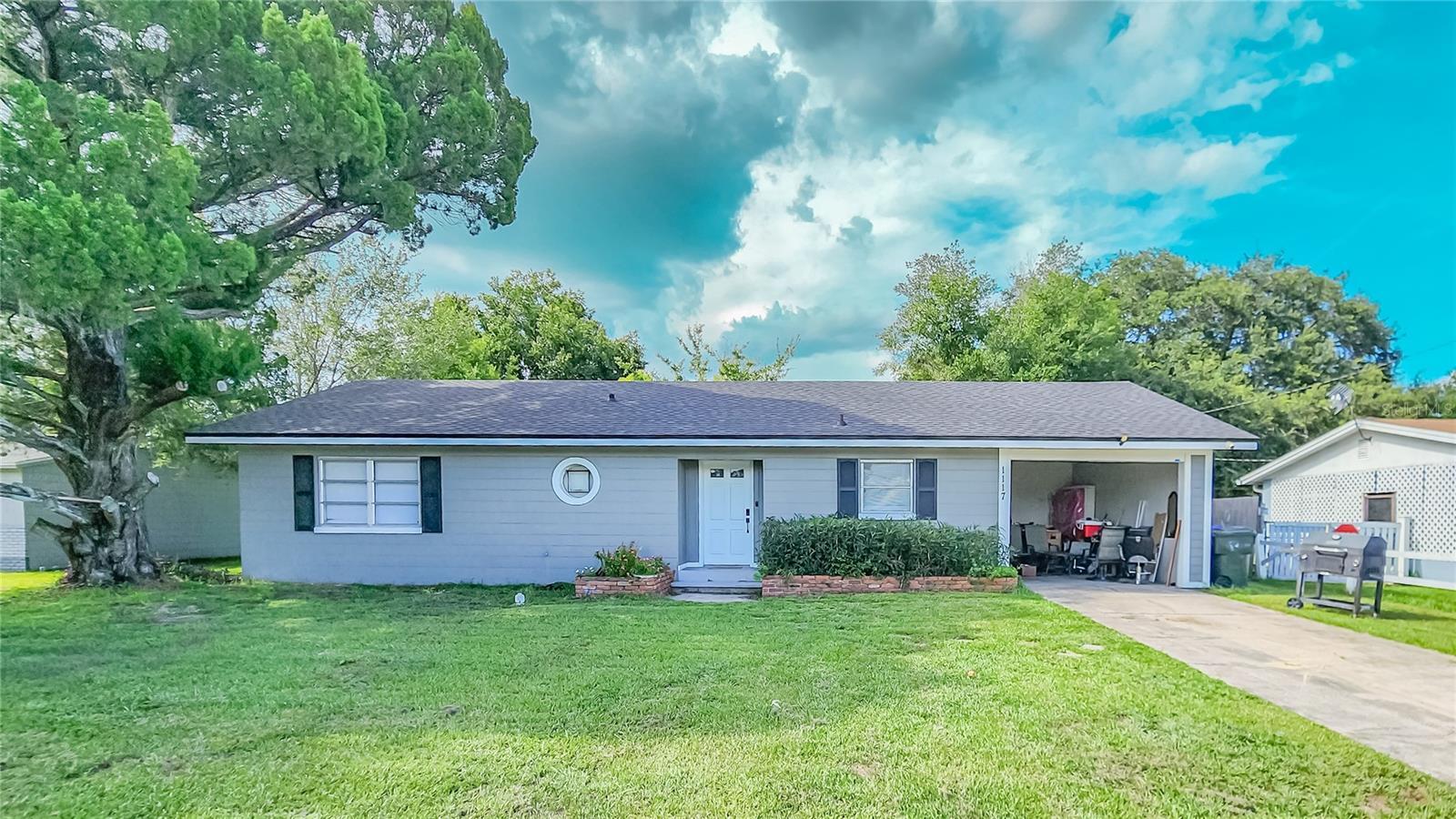 Property Photo: 1117 Lehigh FL 34744