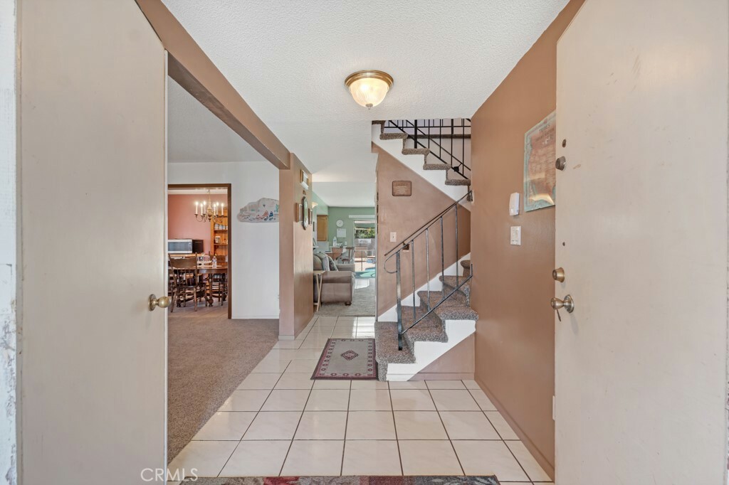 Property Photo:  13986 Raven Street  CA 91342 