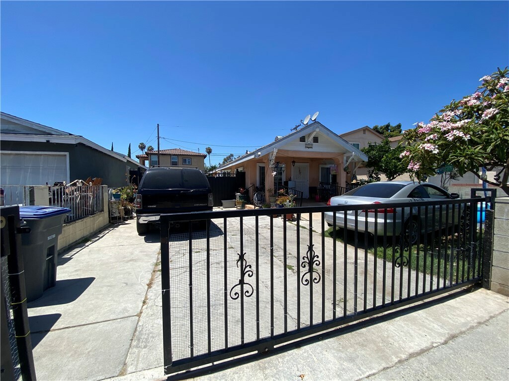 Property Photo:  22331 Clarkdale Avenue  CA 90716 