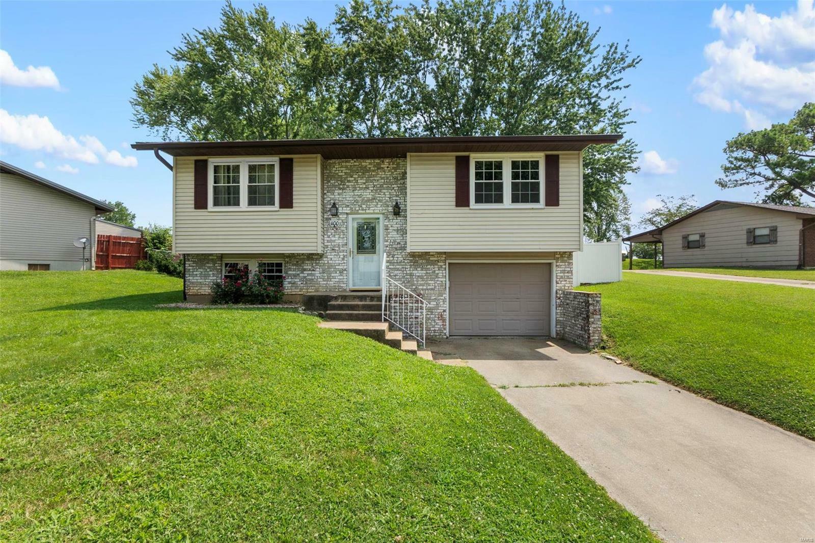 1100 Ridge Drive  Perryville MO 63775 photo