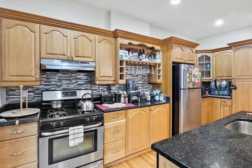 Property Photo:  27 Nonquit Street  MA 02125 