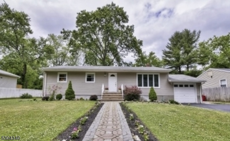 Property Photo:  95 Ryerson Ave  NJ 07470 