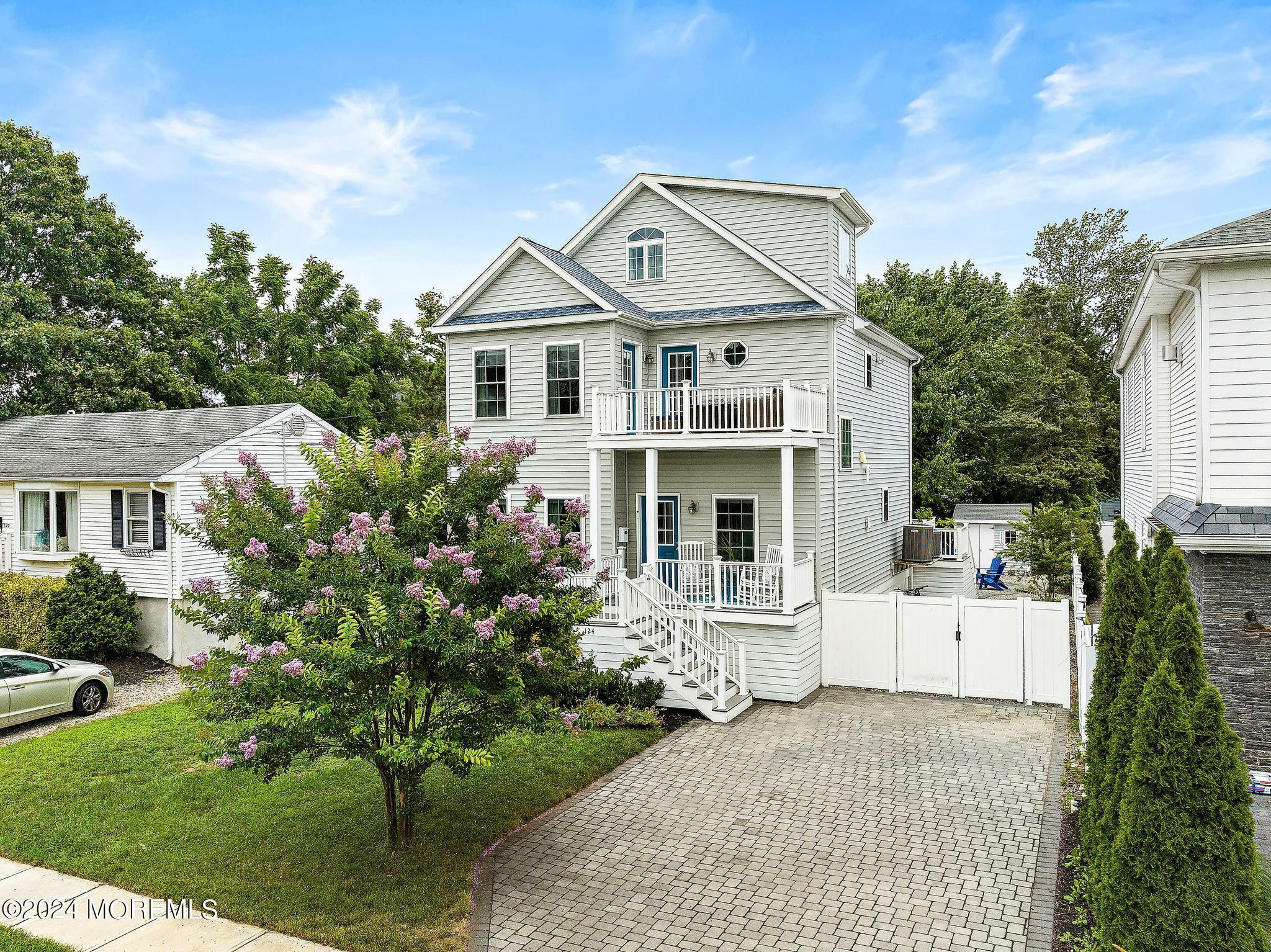 Property Photo:  124 Morris Avenue  NJ 08736 