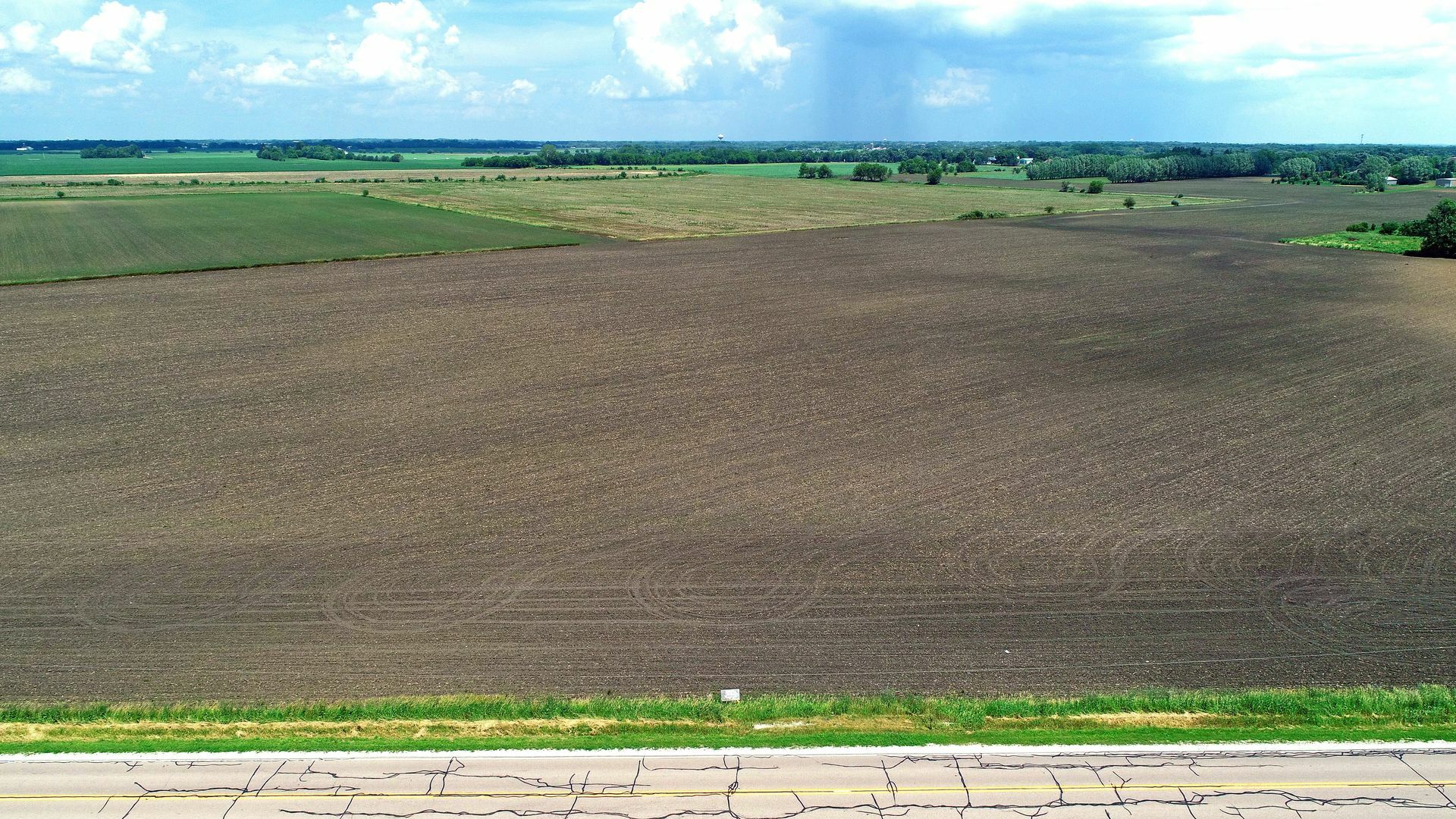 Property Photo:  0000 Rohrsen Road  IL 60124 