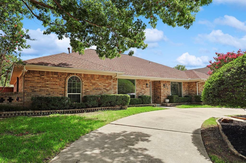 Property Photo:  3308 Pinehurst Drive  TX 75075 