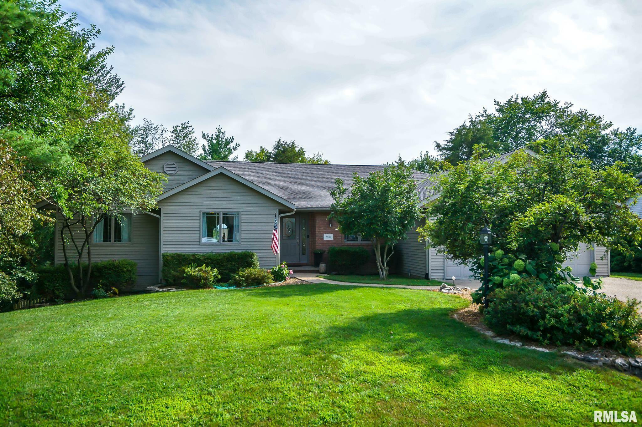 Property Photo:  908 Hickory Creek Court  IL 61548 