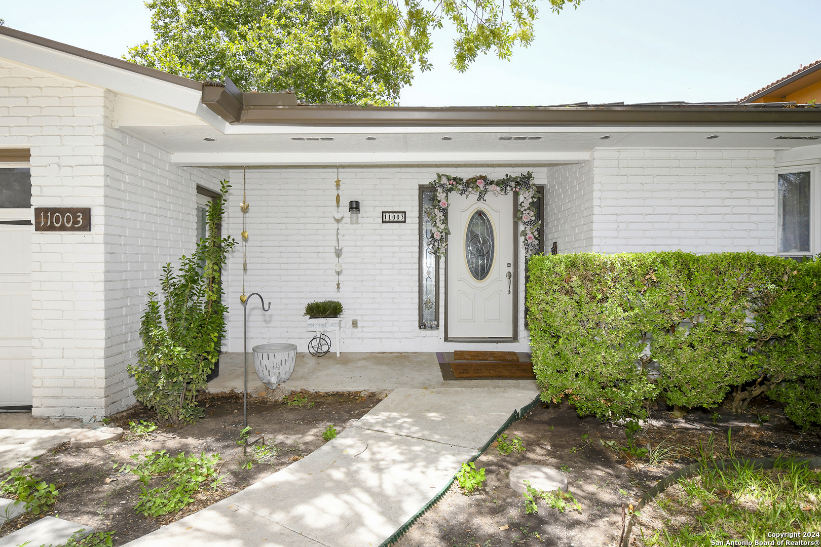 Property Photo:  11003 Link Dr  TX 78213 