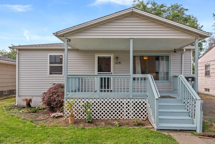 1618 E Heroy Ave  Spokane WA 99207 photo