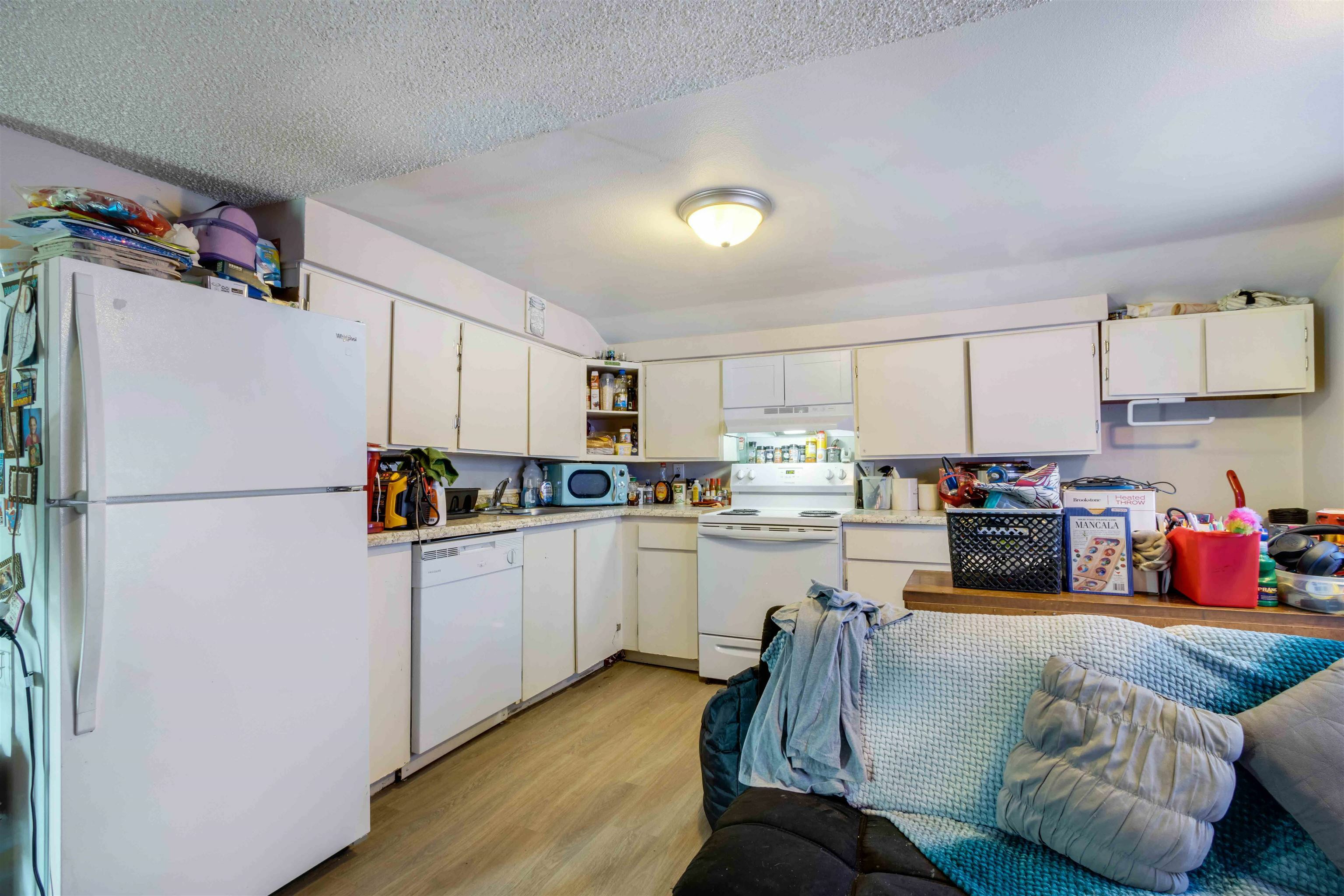 Property Photo:  2101 W Mallon Ave  WA 99205 