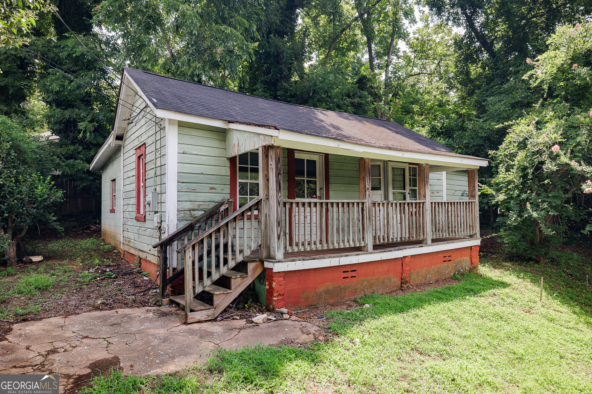 Property Photo:  250 Indale Avenue  GA 30606 