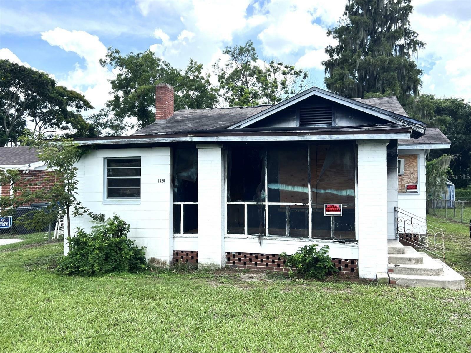 Property Photo:  1420 W 10th Street  FL 33805 