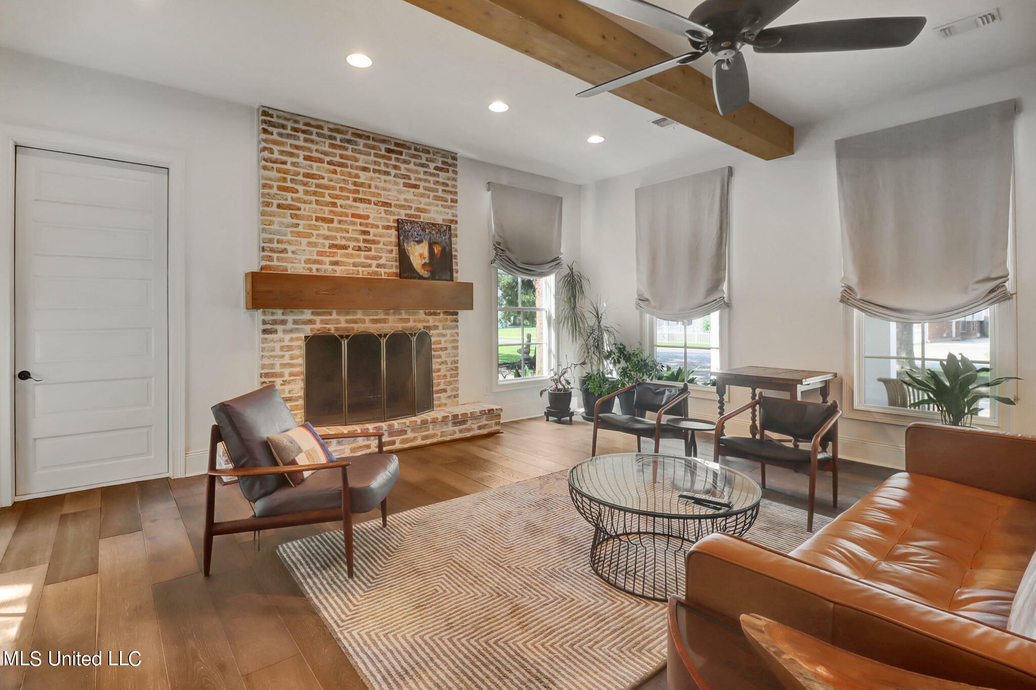 Property Photo:  173 Ocean Wave Avenue  MS 39560 