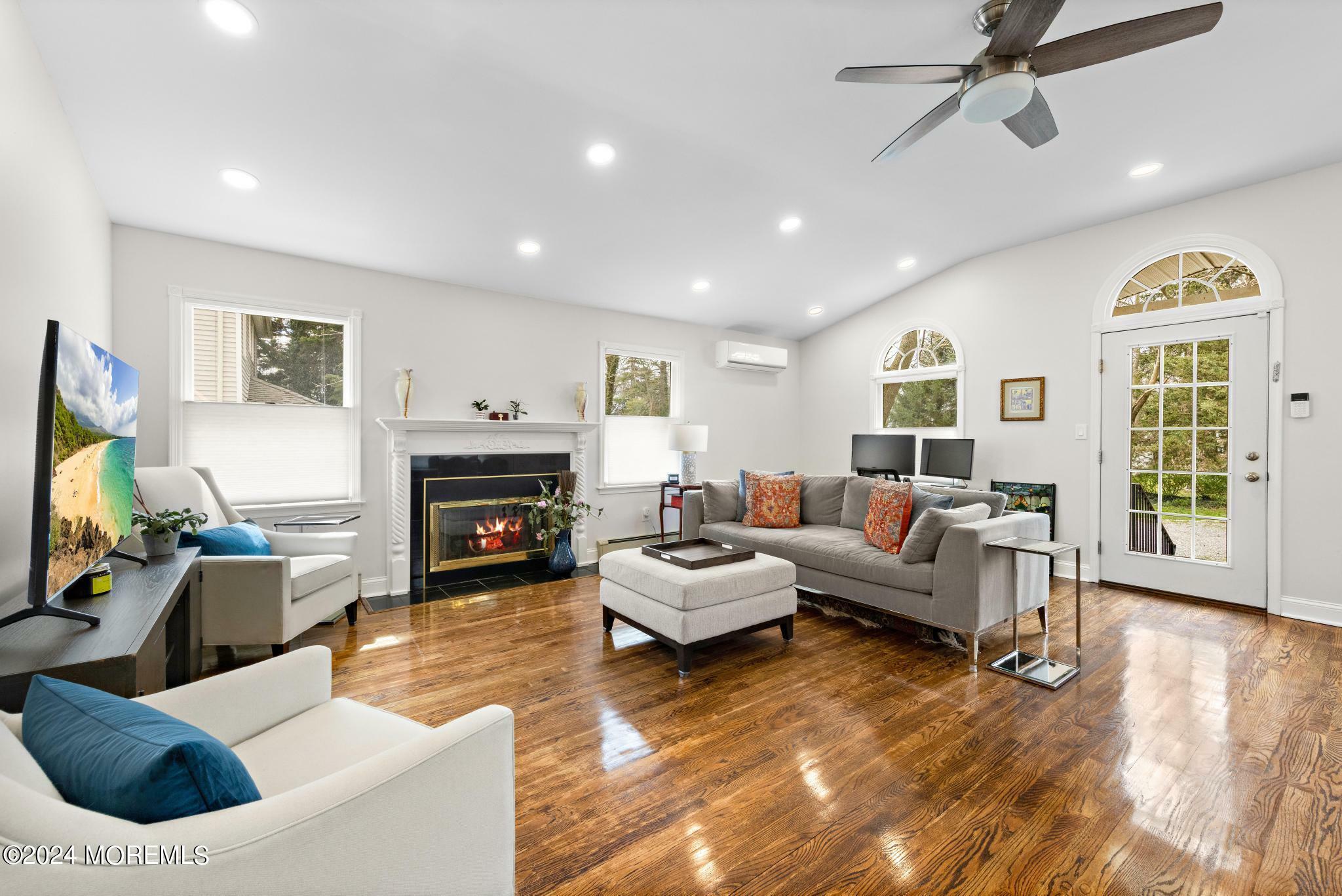 Property Photo:  176 Hudson Avenue  NJ 07701 