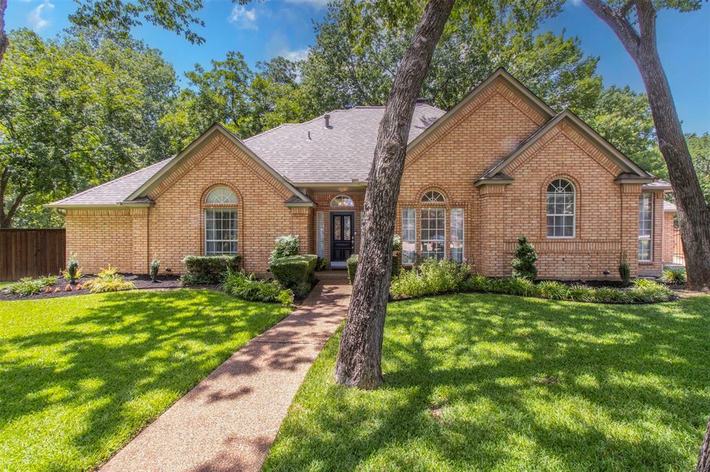 Property Photo:  908 Dogwood Court  TX 76034 