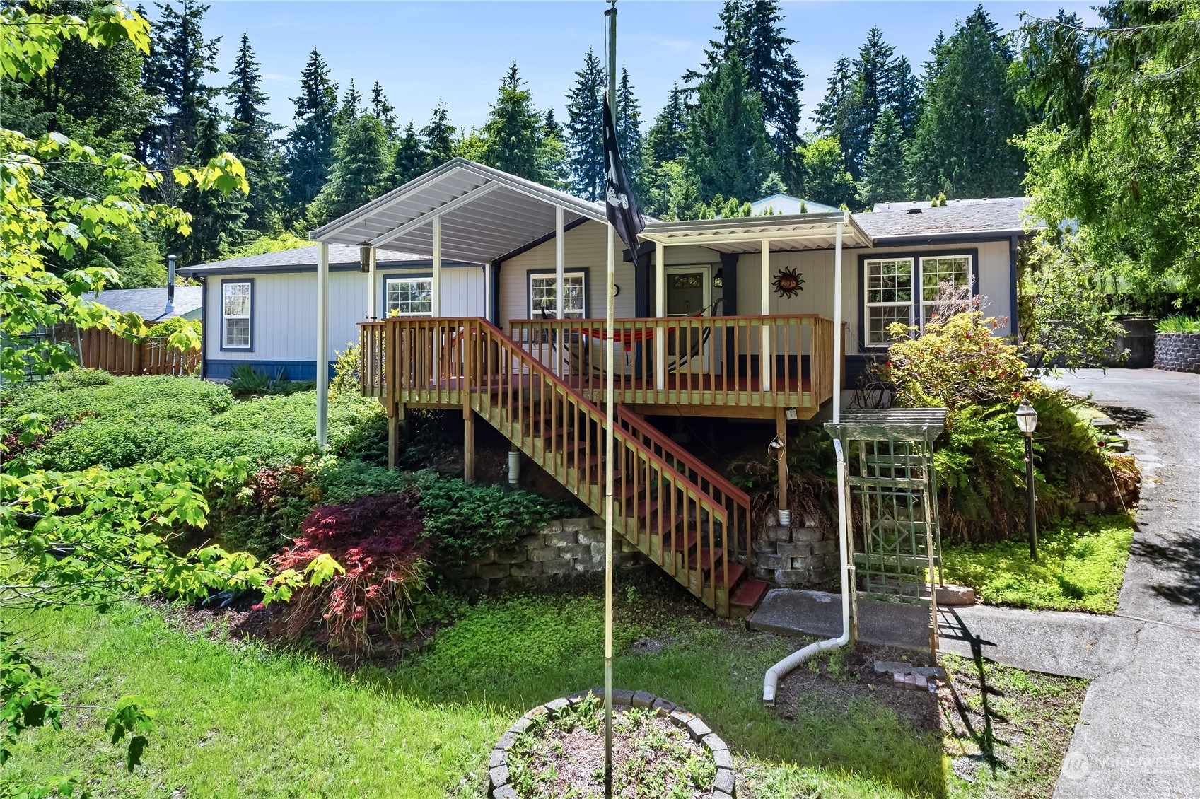 Property Photo:  1481 SE Crescent Drive  WA 98584 