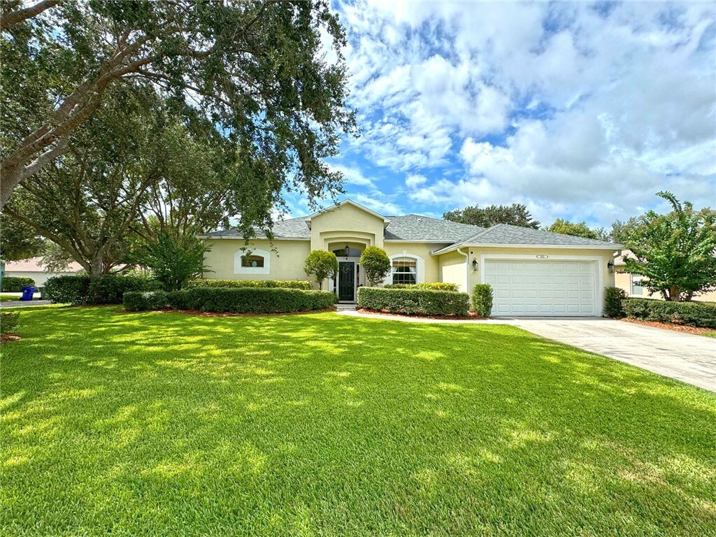 Property Photo:  3603 2nd Street SW  FL 32968 