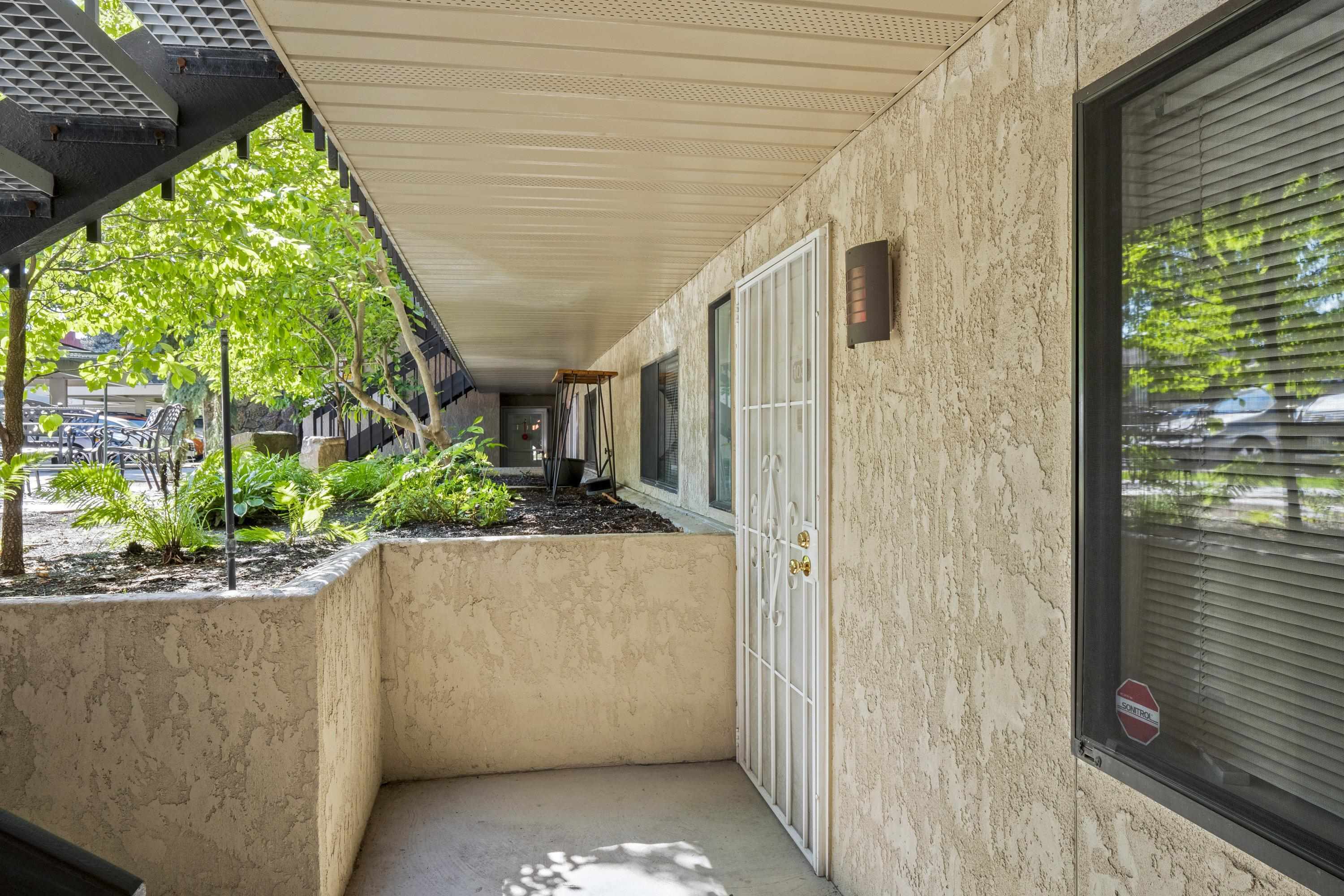 Property Photo:  174 S Coeur Dalene St Unit H103  WA 99201-6471 