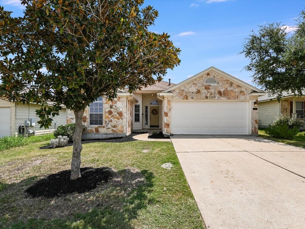 Property Photo: 300 Fistral Drive TX 78634