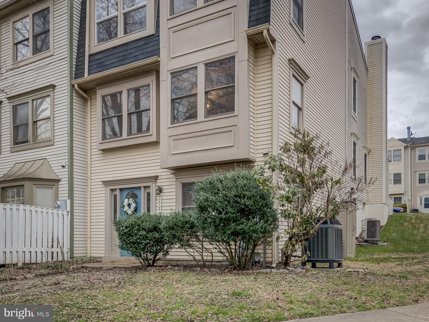 Property Photo:  12140 Salemtown Drive  VA 22192 