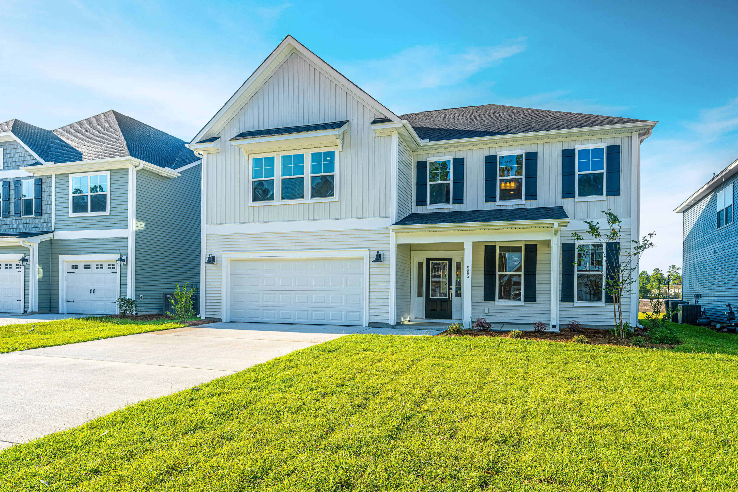 Property Photo: 415 Rowley Lane SC 29486