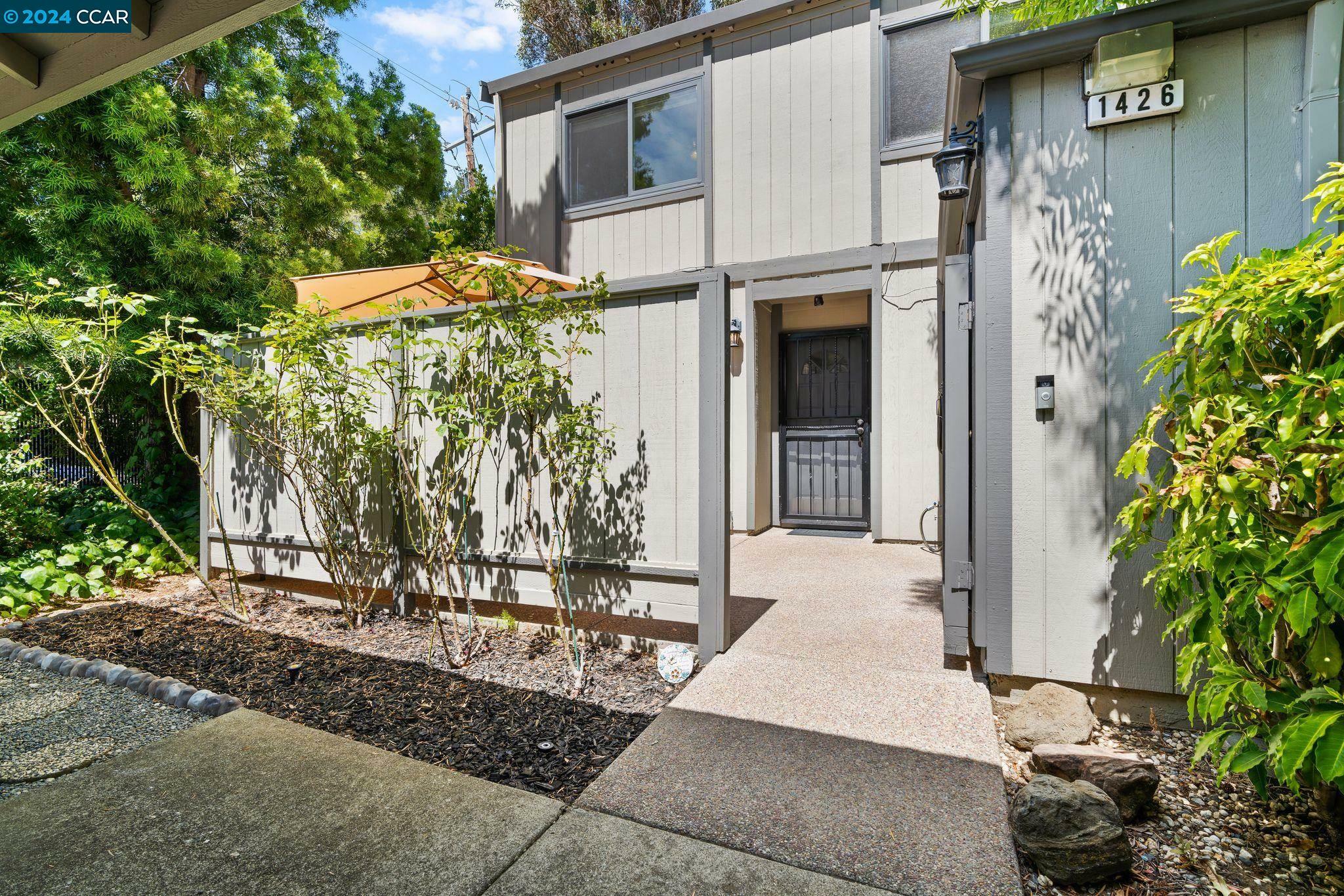 Property Photo:  1426 Ashwood Dr  CA 94553 