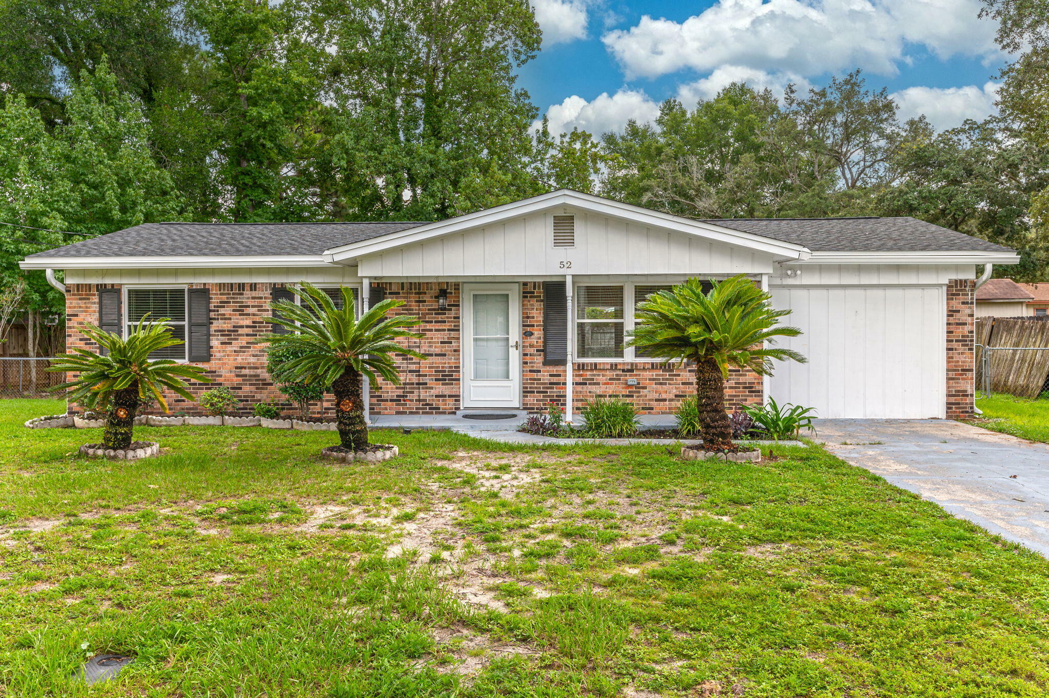 Property Photo:  52 10th Street  FL 32579 