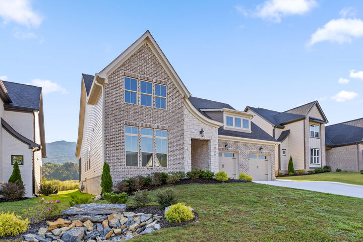 Property Photo: 8126 Sir Oliphant Way TN 37363