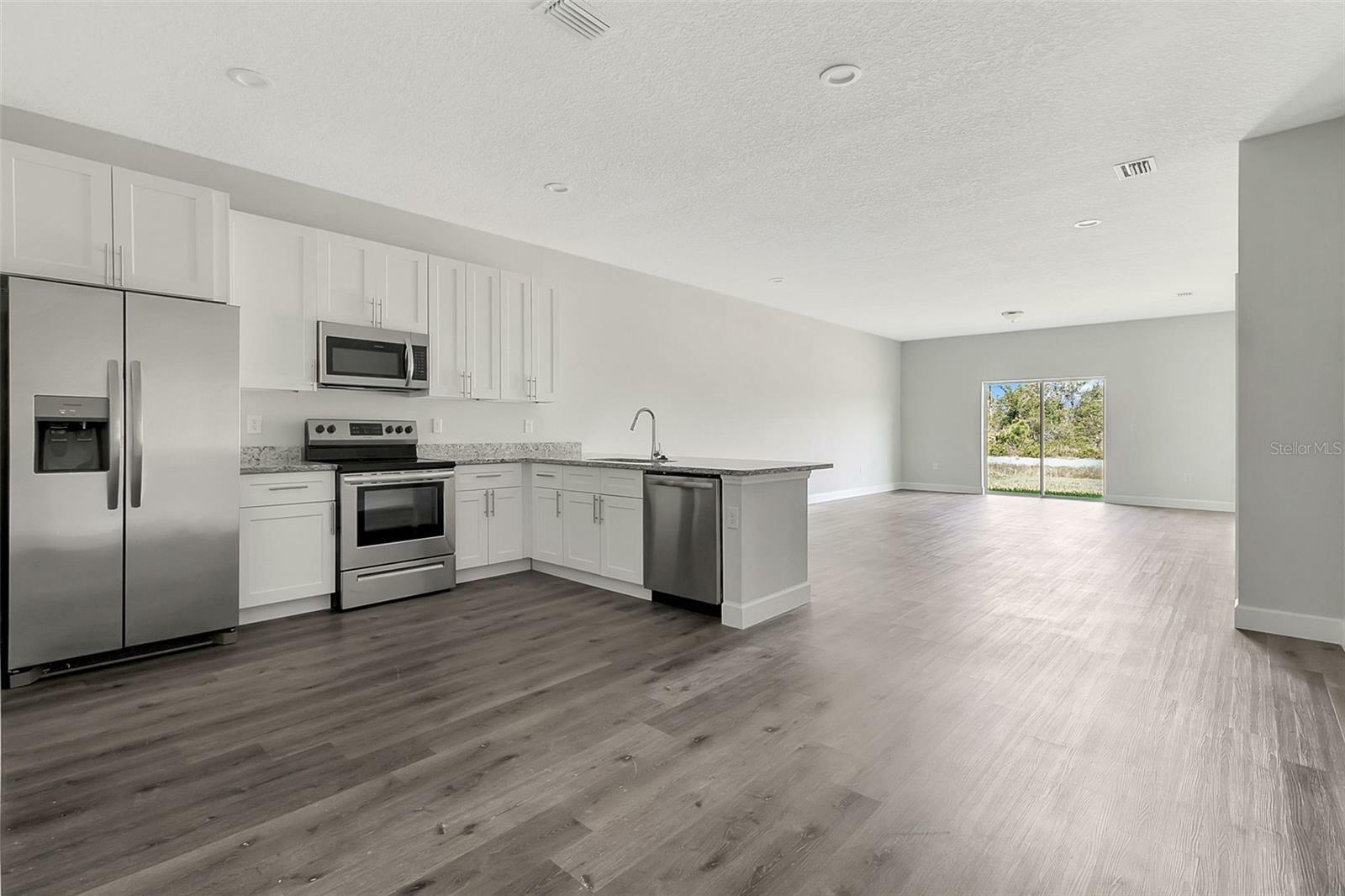 Property Photo:  10420 Port Everglades Street  FL 33981 