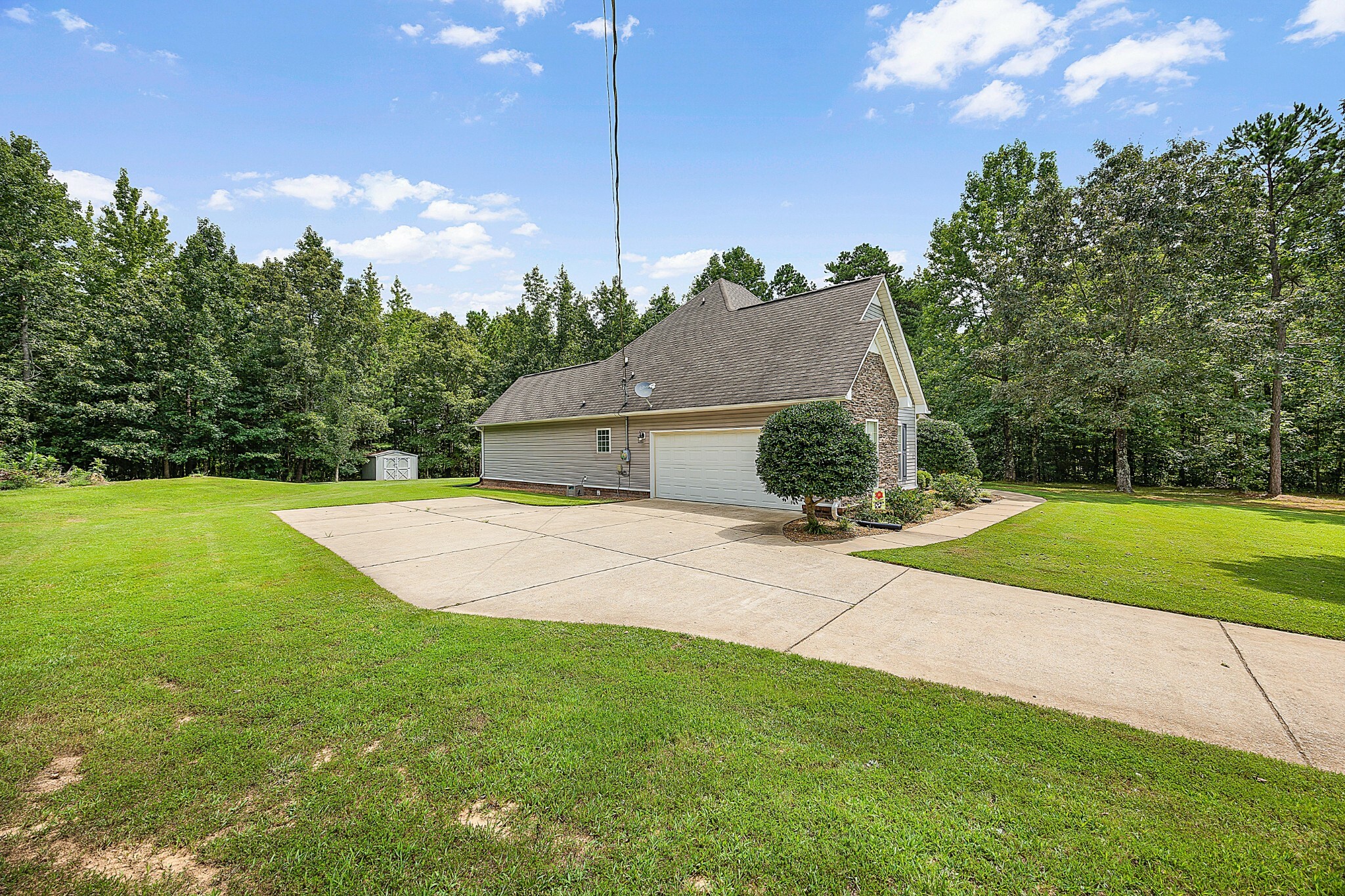 Property Photo:  245 Station Rd  TN 38313 