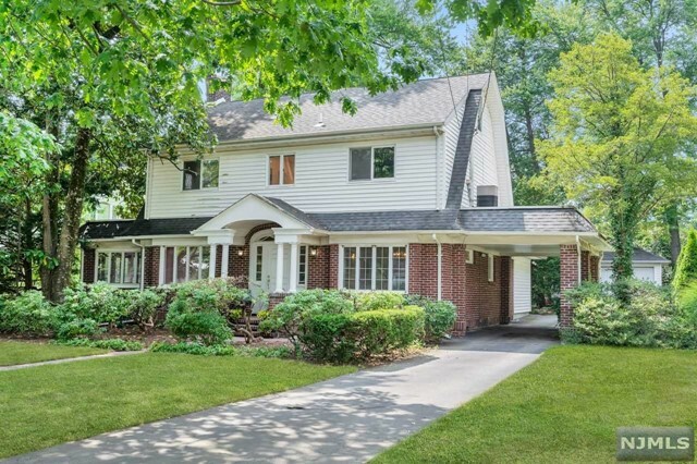 Property Photo:  624 Lincoln Avenue  NJ 07506 