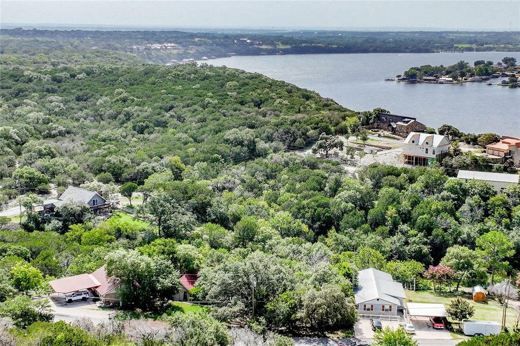 Property Photo:  1011 Hidden Cove Trail  TX 76049 