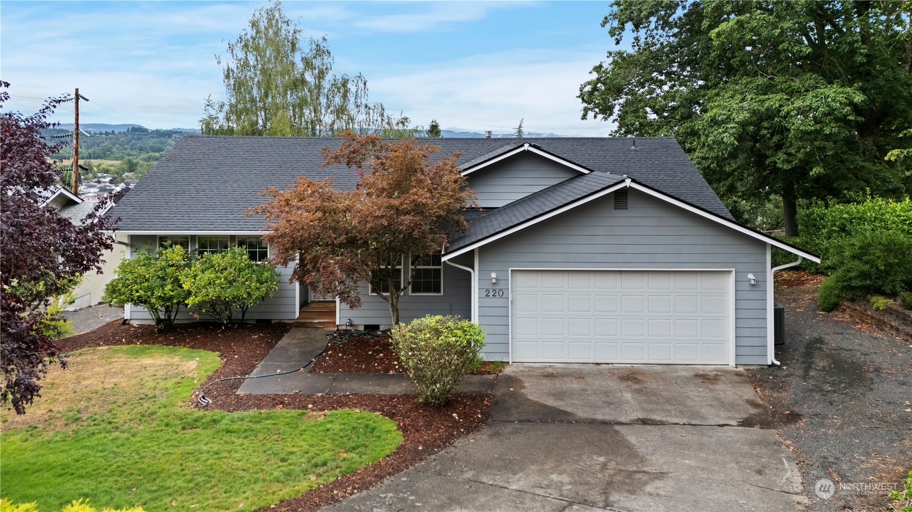 Property Photo:  220 SE Winchester Hill Drive  WA 98532 