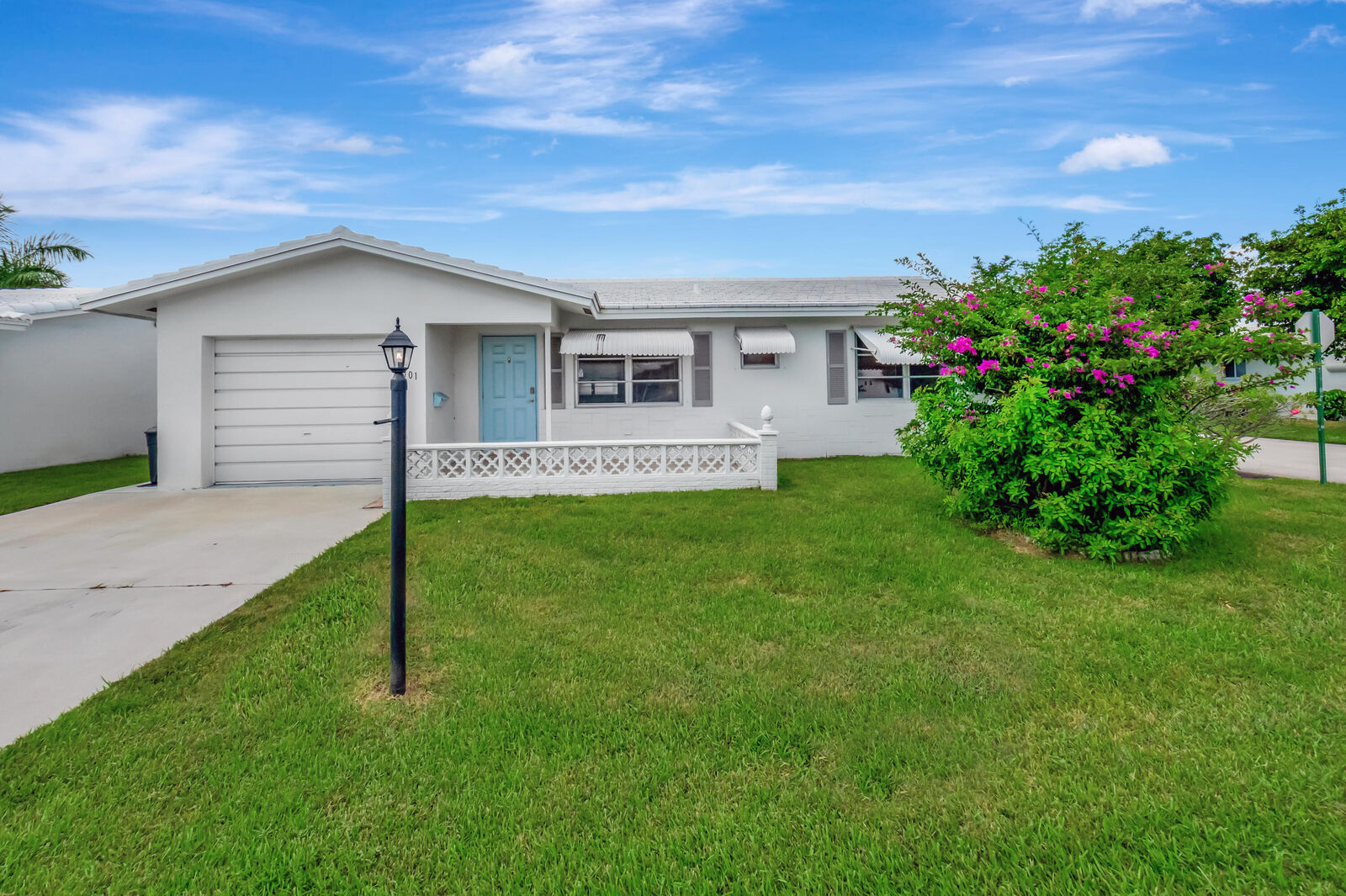 Property Photo: 1101 SW 17th Street FL 33426