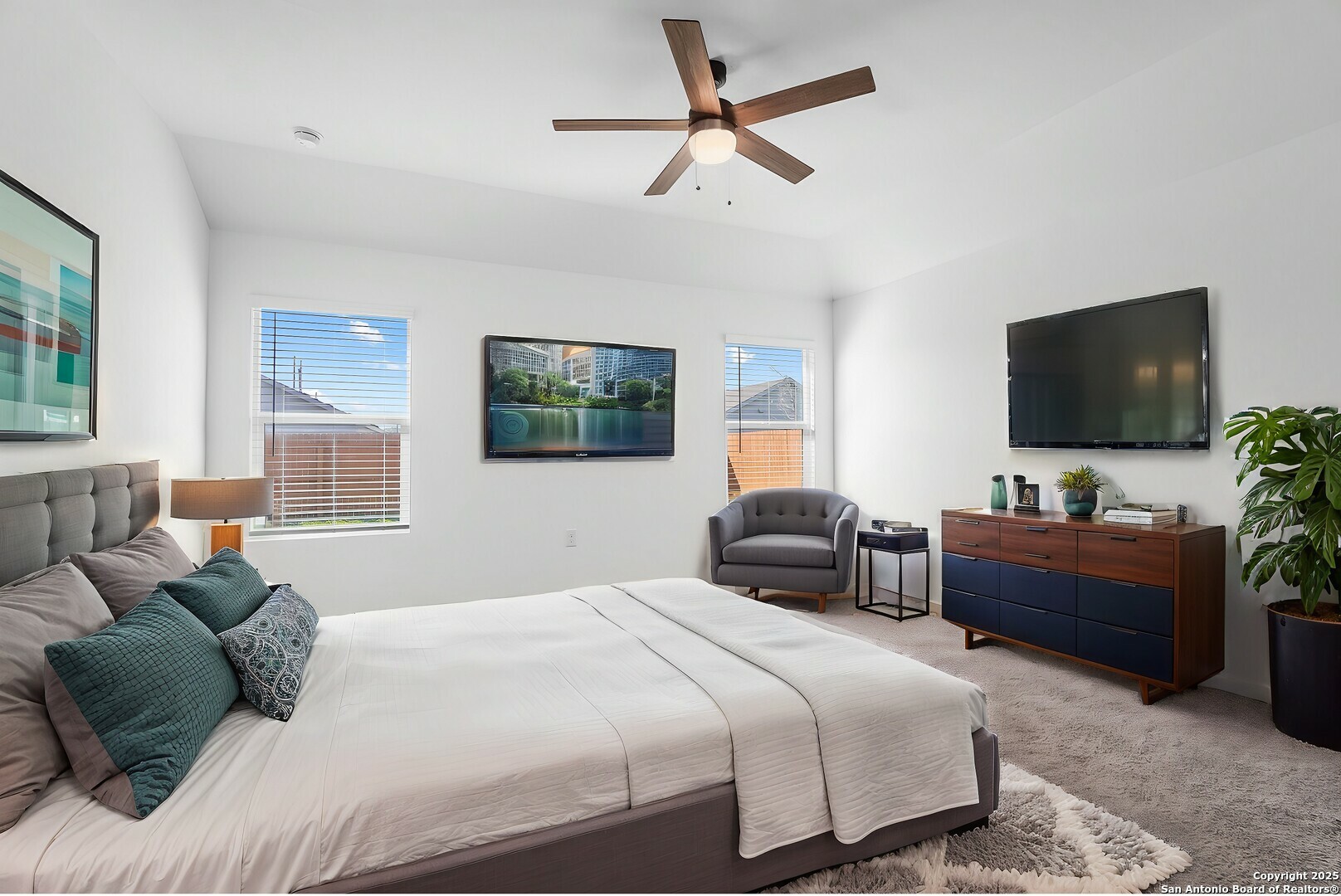 Property Photo: 4554 Martin Way TX 78222