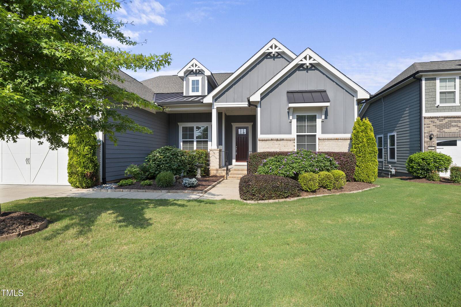 Property Photo: 8449 Lochwind Run NC 27615