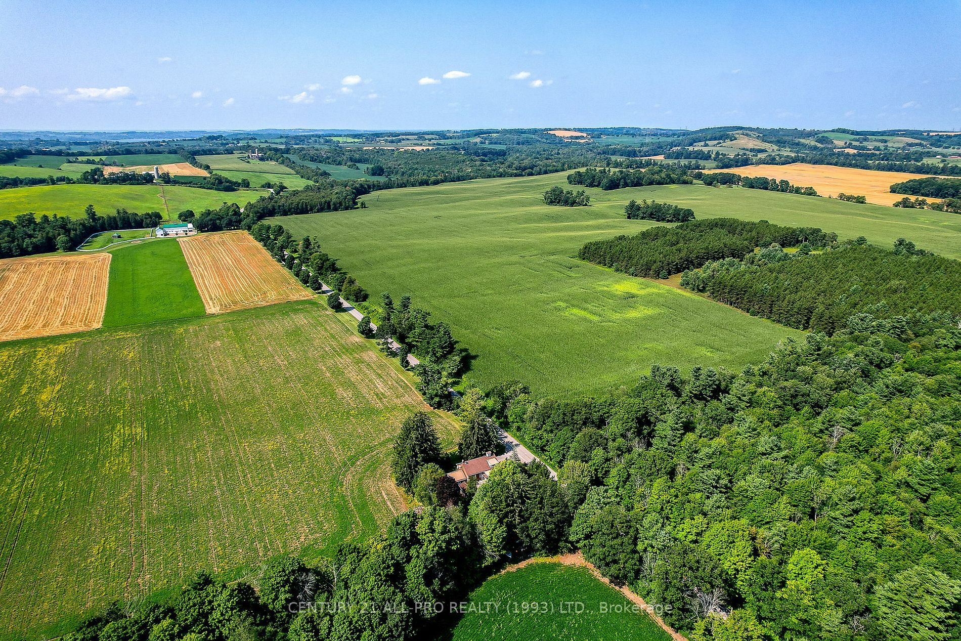 Photo de la propriété:  3826 Vic Lightle Rd  ON L1A 3V6 