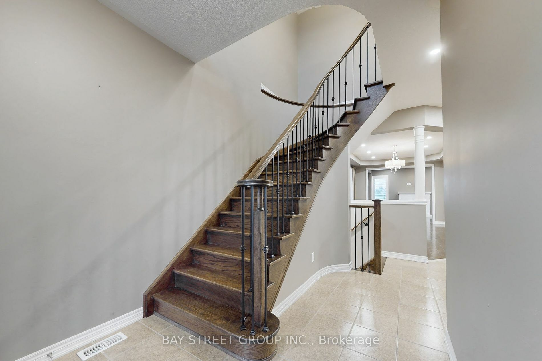 Property Photo:  62 Whittington Dr  ON L9K 0G8 