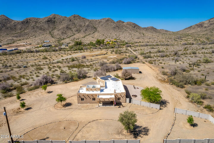 Property Photo: 4304 W Ivanhoe Street AZ 85339