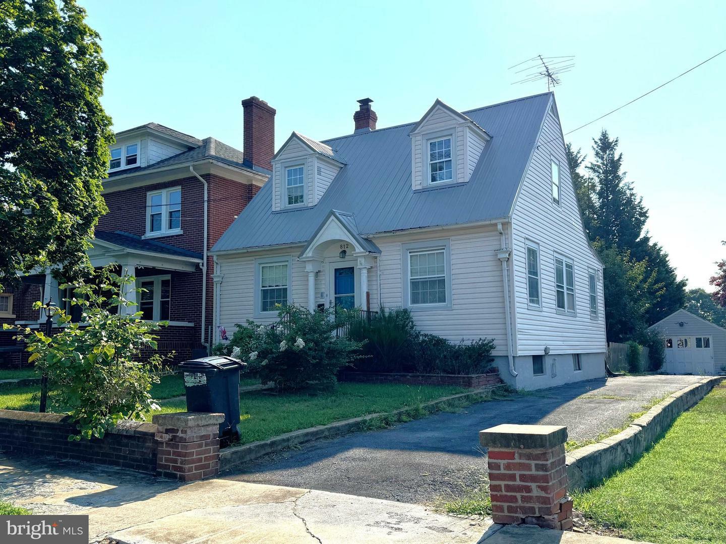 Property Photo:  812 Winchester Avenue  WV 25401 