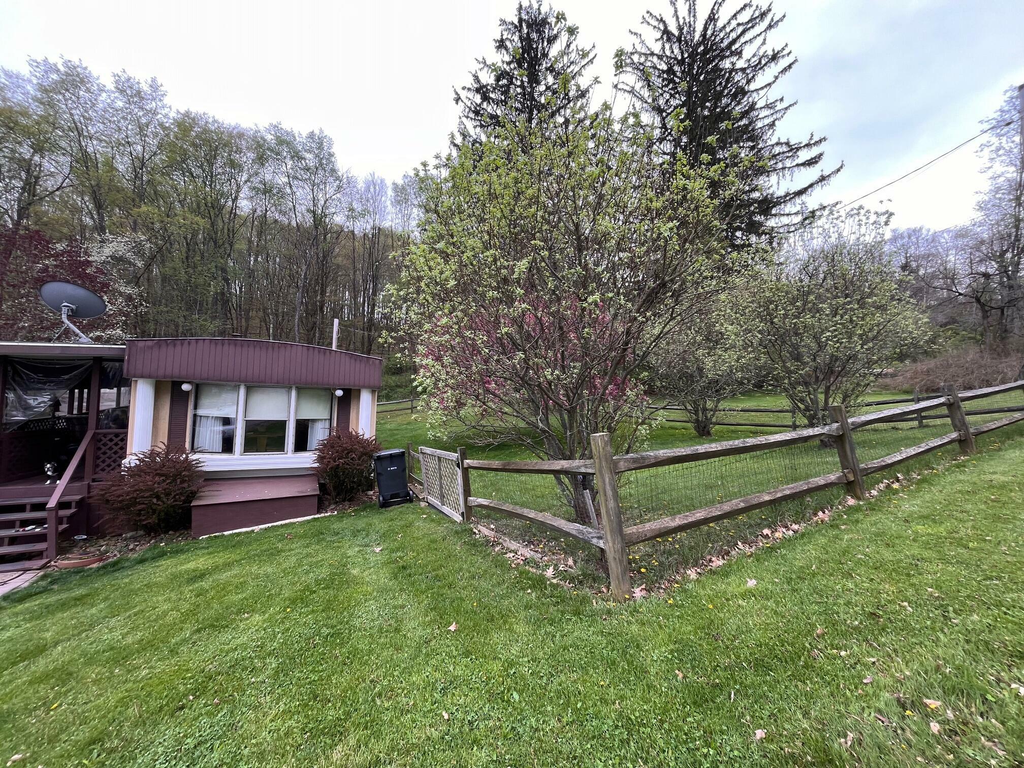 317 London St  Sykesville PA 15865 photo