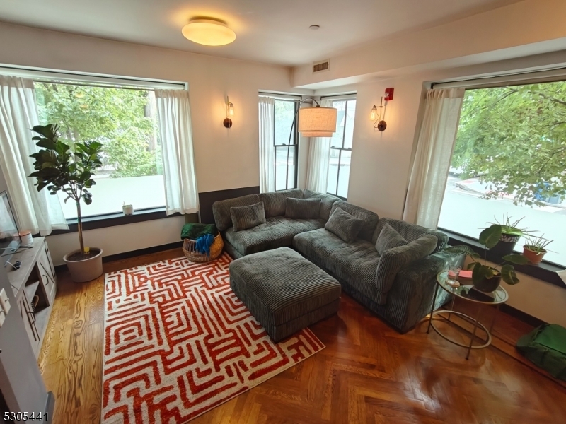 Property Photo:  25 Division St 1  NJ 07302 